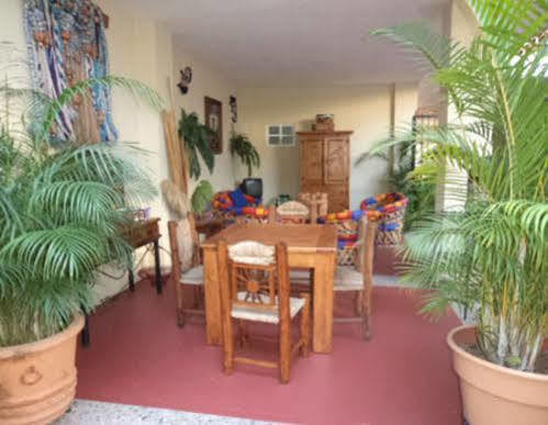 Hotel El Sombrero Suites Mazatlan Exterior photo
